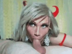 Порно трансляция русского транса по вебкамере