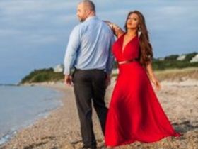 Ненасытная транссексуалка секс с парнем